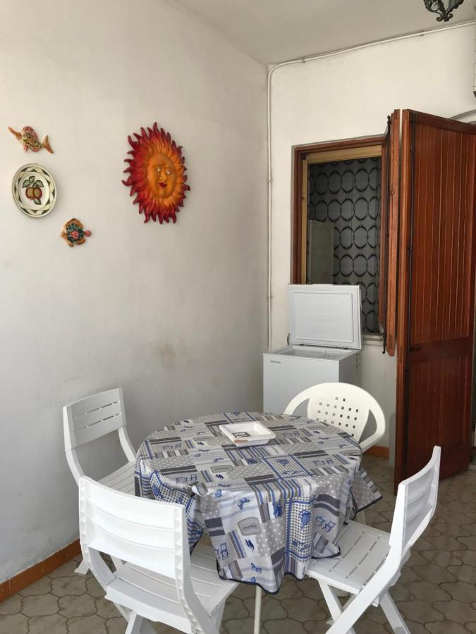 Emily Home جيارديني ناكسوس المظهر الخارجي الصورة